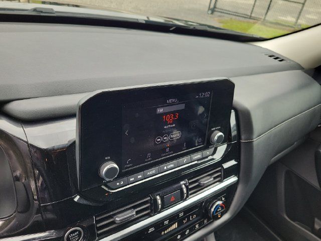 Used 2024 Nissan Pathfinder SV FWD image 28