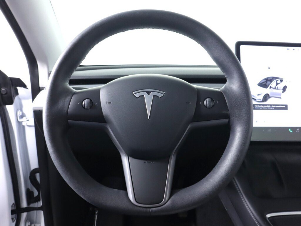 Used 2021 Tesla Model Y Long Range AWD/4WD image 10
