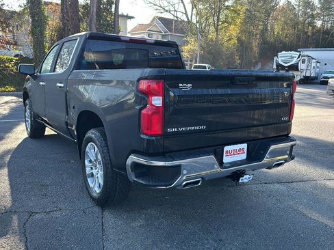 New 2026 Chevrolet Silverado 1500 LTZ w/ Z71 Off-Road Package image 4