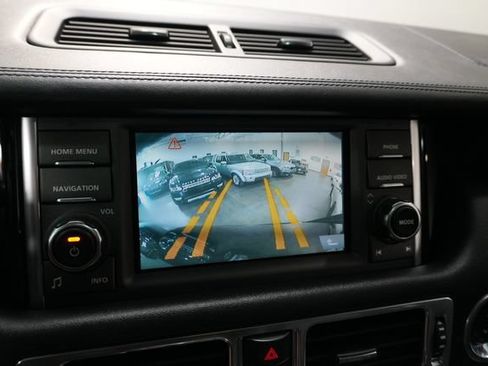 Used 2011 Land Rover Range Rover HSE AWD/4WD image 22