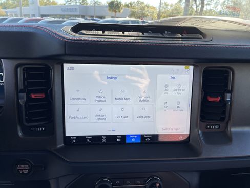 New 2025 Ford Bronco Raptor w/ Interior Carbon Fiber Pack image 27