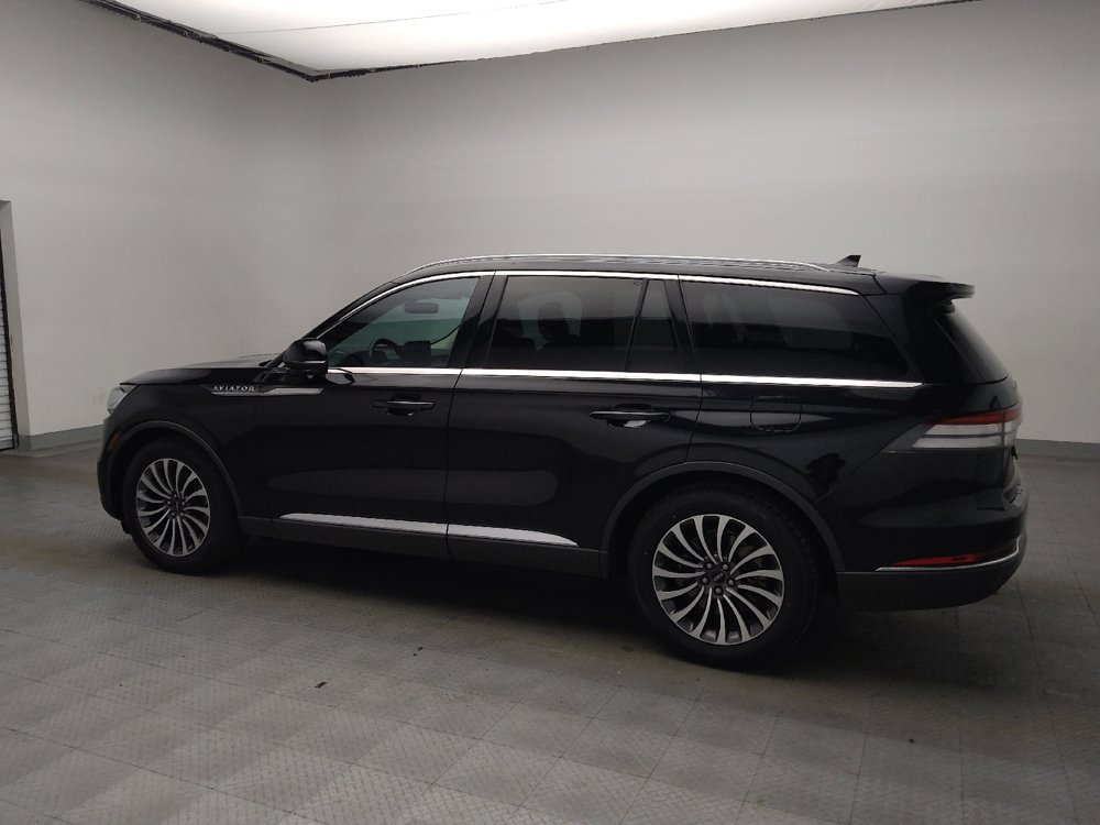 Used 2020 Lincoln Aviator Reserve w/ Elements Package Plus RWD image 3