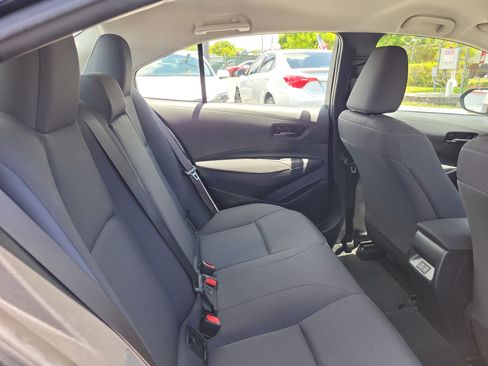 Used 2024 Toyota Corolla LE FWD image 15
