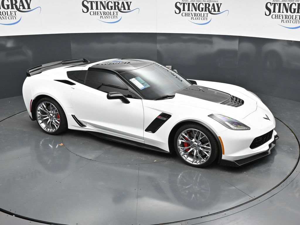 Used 2019 Chevrolet Corvette Z06 RWD image 18
