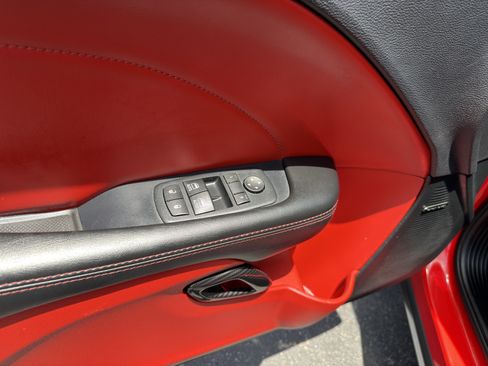 Used 2016 Dodge Challenger R/T Scat Pack RWD image 17