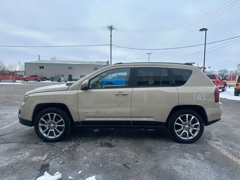 Used 2017 Jeep Compass High Altitude image 6