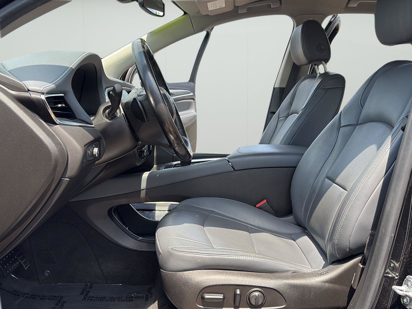 Used 2019 Buick Enclave Essence FWD image 20