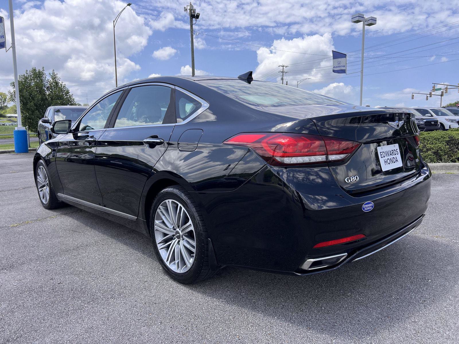 Used 2018 Genesis G80 3.8 RWD image 27