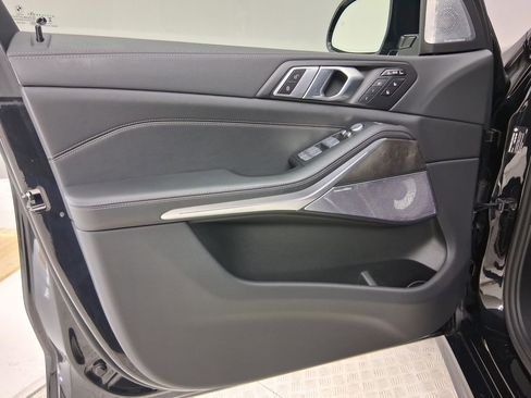 Certified 2024 BMW X7 M60i w/ Executive Package image 19