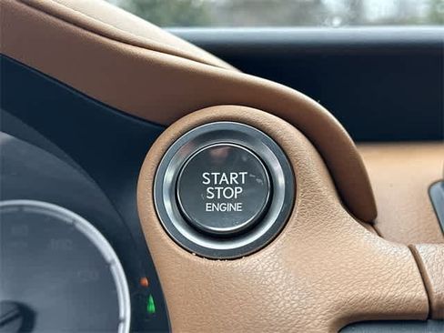 Used 2022 Lexus IS 300 AWD w/ Premium Package image 11