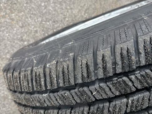 Used 2007 GMC Envoy SLT image 9