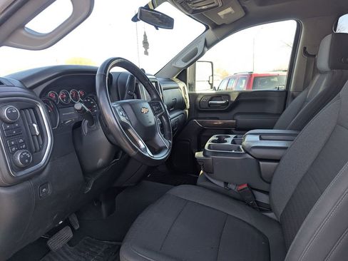 Used 2022 Chevrolet Silverado 2500 LT w/ Convenience Package AWD/4WD image 16