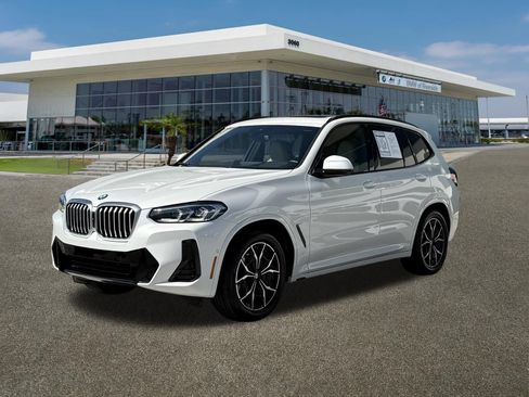 Used 2024 BMW X3 xDrive30i w/ Premium Package AWD/4WD image 4