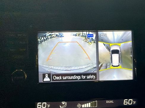 Used 2017 Nissan Rogue SL w/ SL Premium Package AWD/4WD image 22
