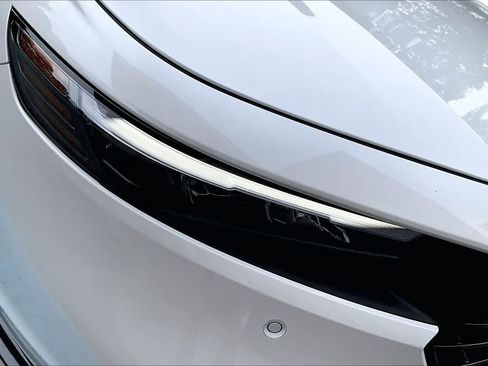 Used 2023 Honda Accord Touring image 28