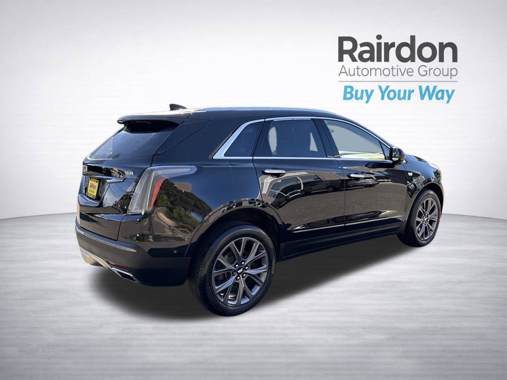Used 2019 Cadillac XT5 Platinum w/ Trailering Package AWD/4WD image 7