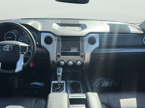 Used 2017 Toyota Tundra TRD Pro AWD/4WD image 32
