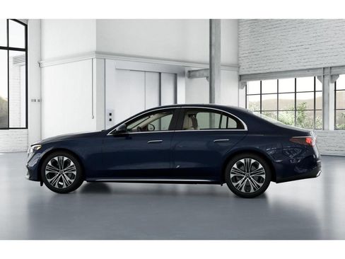 New 2026 Mercedes-Benz E 350 4MATIC Sedan image 33