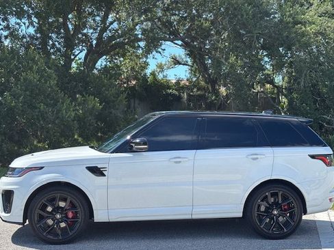 Used 2022 Land Rover Range Rover Sport SVR AWD/4WD image 4