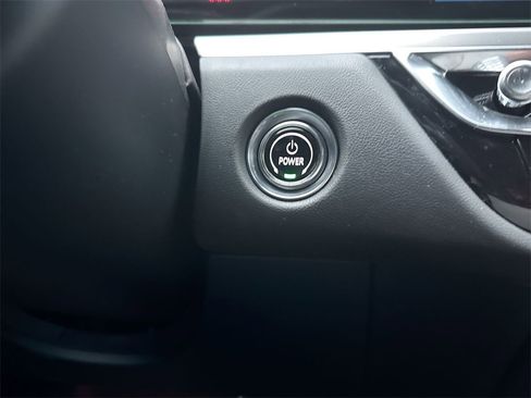 Used 2024 Cadillac Lyriq Luxury image 22