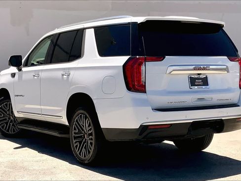 Used 2021 GMC Yukon Denali AWD/4WD image 4