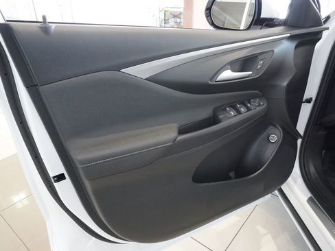 New 2026 Buick Envista Avenir image 14