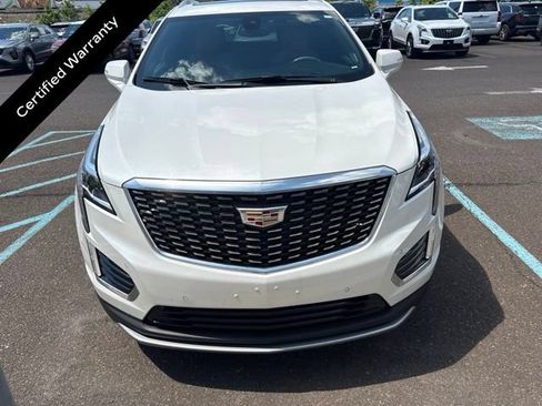 Certified 2024 Cadillac XT5 Premium Luxury AWD/4WD image 3
