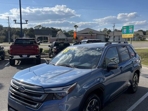 Certified 2025 Subaru Forester Limited w/ Popular Package #2 image 7