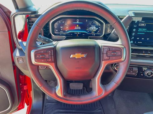 Used 2025 Chevrolet Silverado 2500 LT w/ Safety Package AWD/4WD image 11