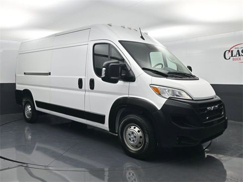 Used 2023 RAM ProMaster 2500 image 5