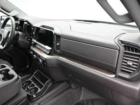 Used 2026 Chevrolet Silverado 1500 RST w/ RST Select Package image 40