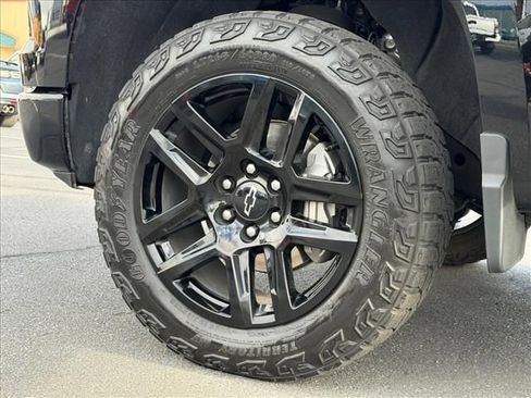 Certified 2023 Chevrolet Silverado 1500 LT Trail Boss w/ LT Trail Boss Premium Package image 24