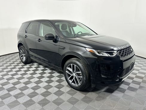 Certified 2025 Land Rover Discovery Sport S image 6
