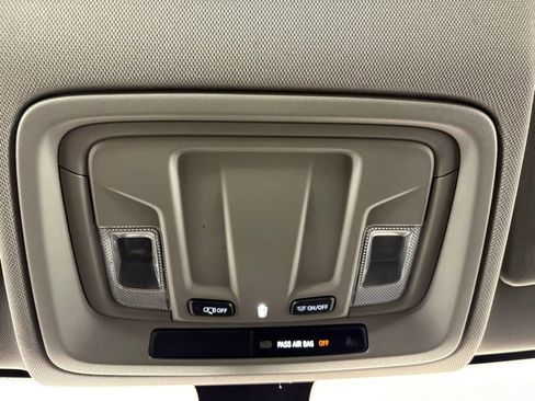 Used 2019 Chevrolet Silverado 1500 Custom Trail Boss w/ Custom Convenience Package image 30