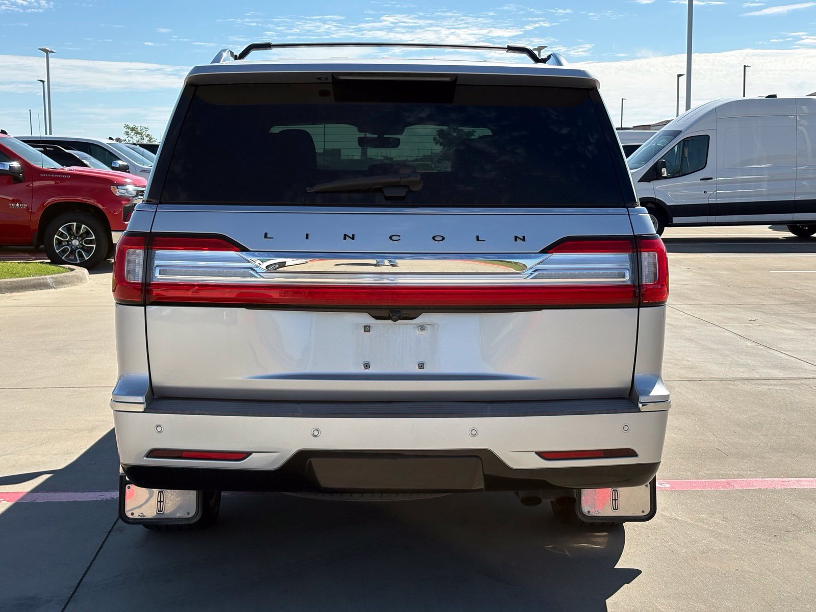 Used 2019 Lincoln Navigator Black Label w/ Cargo Package AWD/4WD image 6