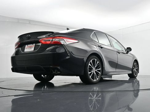 Used 2020 Toyota Camry SE w/ Audio Package FWD image 37