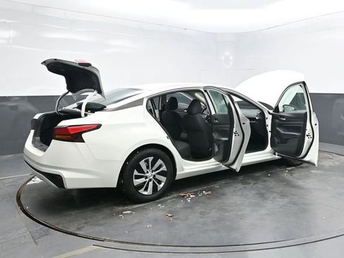 Used 2021 Nissan Altima 2.5 S image 41