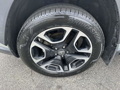 Used 2019 Toyota RAV4 Adventure image 6