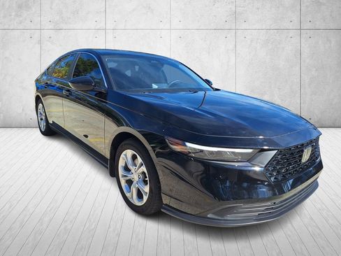 Used 2024 Honda Accord LX image 7