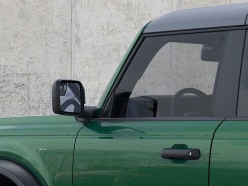 New 2025 Ford Bronco 4-Door AWD/4WD image 23