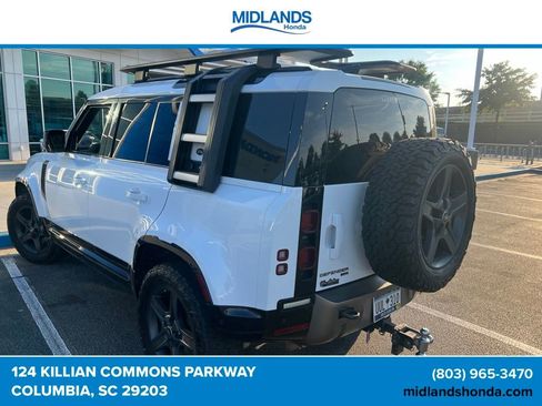Used 2021 Land Rover Defender 110 X-Dynamic HSE AWD/4WD image 2