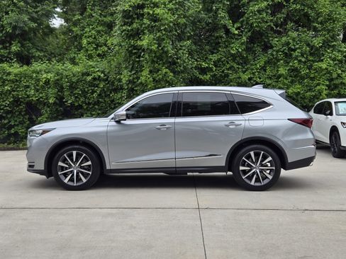Certified 2026 Acura MDX FWD w/ Technology Package image 5