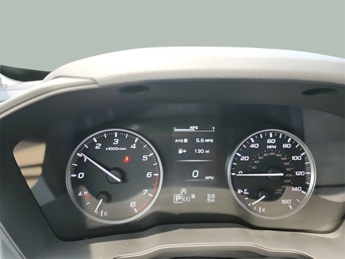 Used 2025 Subaru Crosstrek 2.0i Premium image 17