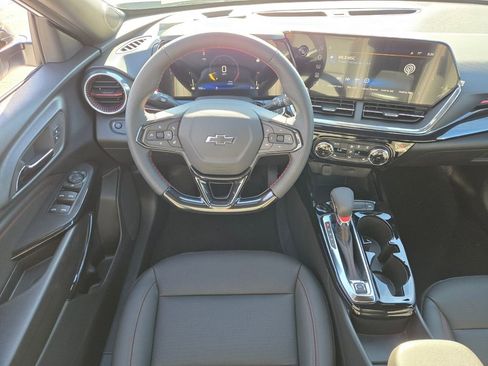 New 2026 Chevrolet Trax RS image 8