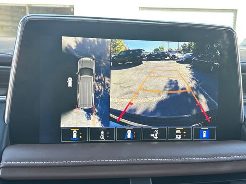 Used 2023 Chevrolet Tahoe High Country image 19