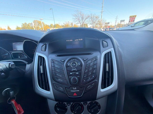 Used 2012 Ford Focus SE FWD image 35