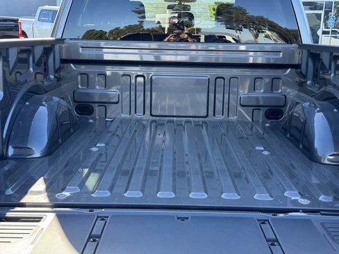 Used 2025 Ford F150 Lightning Flash image 11