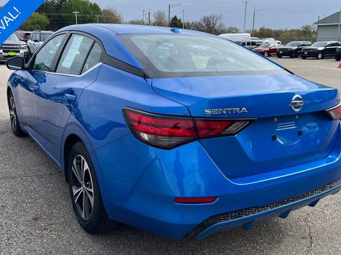 Used 2022 Nissan Sentra SV FWD image 9