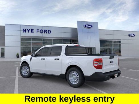 New 2025 Ford Maverick XL image 5