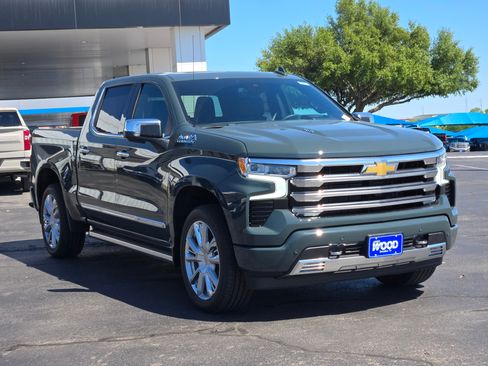 New 2026 Chevrolet Silverado 1500 High Country w/ High Country Premium Package AWD/4WD image 2